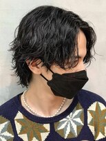 ラヴィズムバイフィフス 大宮店(LUVISM by fifth)&nbsp;ツイストスパイラルパーマセンターパートフェザーパーマ刈り上げ