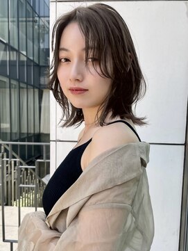 トルネード(TORNADO) フェイスレイヤーボブ 透明感カラー 切りっぱなしグレージュt427