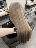 福井　大和田　ハイトーンカラー　アッシュベージュ　ブリーチ