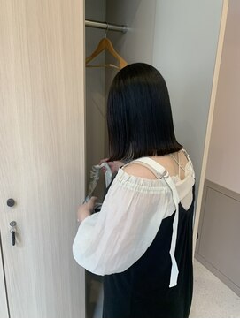 ネイバー(Neighbor) 切りっぱなしスタイル