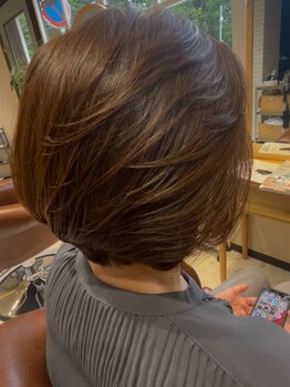 コーシェリ(Koselig)の写真/白髪をカバーしながらオシャレを楽しめる♪髪に優しい薬剤を使用しダメージを最小限に抑えた施術が嬉しい◎