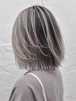 サンティエ 中央駅店(scintiller)&nbsp;ブリーチ/ダブルカラー/グラデーションカラー/ハイライト