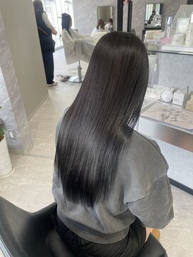 ルクス(Luxs) ブルーブラック/赤み消し