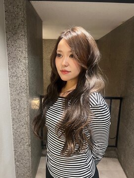 クレビア 名古屋(CreBiA) 透明感たっぷりアッシュベージュ