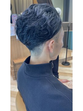 ロンド レグリーズ 立川(Lond leglise) men's/ツイストスパイラル/リバースセンターパート/サーフカール