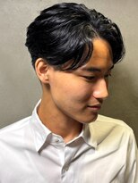 ディスイズバーバーサード(THIS IS BARBER 3rd)&nbsp;マッシュ メンズパーマ ツーブロック 強めカール 刈り上げ