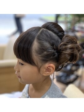 キュアキュア(Cure2) 「キッズ」イベントヘアセット