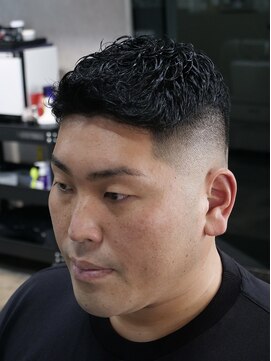 ニューオールド 三軒茶屋(NEW OLD) スキンフェードスタイル