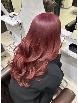 グラッジ 池袋(GLADGE) ピンクレッド