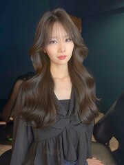 韓国ヘア/くびれヘア/顔まわりカット/前髪あり/艶髪
