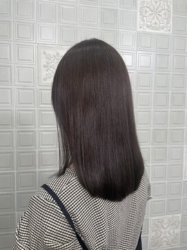 ヘンリエッタ 自由ヶ丘(Henrietta) セミロングブルージュ