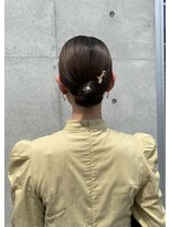 シニヨンアレンジ/結婚式ヘアアレンジ/お団子ヘア(表参道駅)