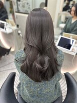 ロンド レア 天神大名店(Lond Le’a) デザインカラー/レイヤーカット/ウェットヘア/オリーブベージュ
