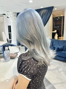 エアー 青山(AIR) ペールブルーレイヤーカットハイトーンカラー