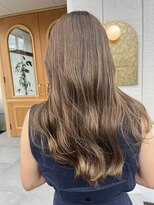 ヒュー(Huu)&nbsp;beige color