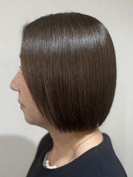 ロイ(Roy) プルンとボブ