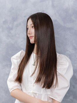 ロイ 梅田(Roy)の写真/【月曜日も営業！平日22時まで】駅徒歩3分の好アクセス◎お仕事帰りにも立ち寄れて通いやすいのが嬉しい♪