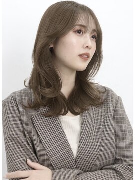 ソア 並木坂(Soa) レイヤーカット/ブラウン/透明感カラー/Chihiro