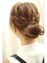 《K-two栄・矢場町》結婚式、二次会にかわいいヘアアレンジ♪