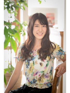 グラニュー(granew) 大人フェミニンロング