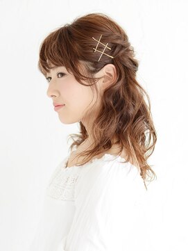 アースオーセンティック 所沢店(EARTH Authentic) フェミニンヘアアレンジ【EARTH所沢】
