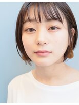 スリー スタンド(THREE STAND)&nbsp;THREE ハンサムショート小顔サイド×ブルージュ