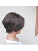 セル(CELL) くびれショートボブ×カーキアッシュ