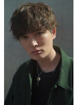 レジュアル(RESSUAL)&nbsp;無造作パーマ　波巻　スパイラルパーマ　スリークショート