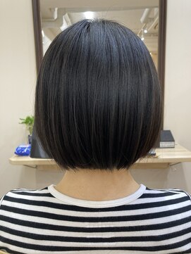 ソプラ(Sopra) ミニボブ