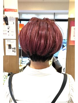 エル バイ ファースト(L by first) 【L by first】レッド×セクションダークグレー×マッシュ◎30代