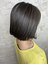 プライズ アイリス 池袋東口店(prize Iris)&nbsp;白髪ぼかしハイライトイルミナカラー￥16500