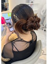 マリアバイアフロート(Maria by AFLOAT)&nbsp;【山田】カチモリヘアアレンジ　金箔アレンジ　お呼ばれヘア