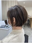 ショートボブ