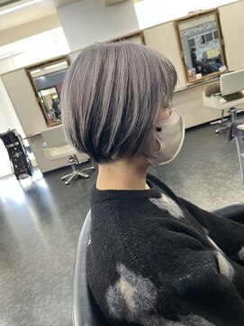 アイズ 渋沢(AIZU) 白髪ぼかしアンブレラカラー