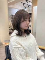 ローレン(Lolen.)&nbsp;グレージュと似合わせカット sayuri