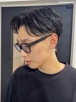 ビビバイベル(BiVi by BHEL)&nbsp;桑名メンズパーマメンズカットセンターパートメンズマッシュ緩め