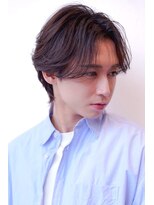 ユウ 渋谷(U) メンズ波巻きセンターパート韓国風黒髪ツーブロックマッシュ