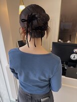 クオレア(CUOREA)&nbsp;リボンが可愛いカチモリアレンジ♪