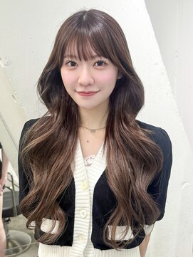 アルバム 新宿(ALBUM SHINJUKU) ロング暗めカラーグレージュ韓国ヘア顔周りレイヤー_F1112