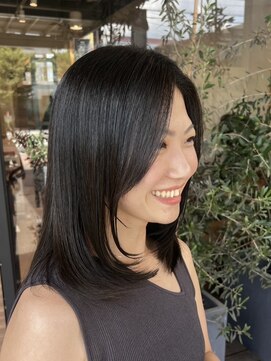 スーリール 久留米花畑店(Sourire) 暗髪、韓国レイヤースタイル