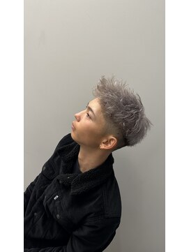 ジュール メンズ 大分(Joule men's) テーパーフェード/シルバー/ブリーチカラー/[大分駅]