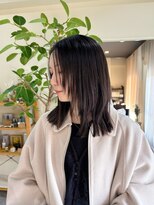 イオ(io)&nbsp;ミディアムレイヤー/フェイスレイヤー/バングなし