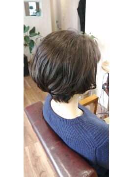 ヘアメイク ヒダマリ(hidamari) ゆるふわショートヘア♪