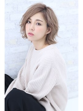 オーロ 緑地公園店(ORO) カジュアルでも大人可愛いく見えるかき上げミディアムヘア