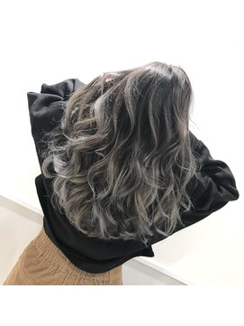 ノア ヘアデザイン 町田店(noa Hair Design) バレイヤージュ×霞グレー