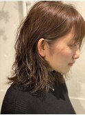 《tomi》ゆるふわウェーブ×ミディアムスタイル