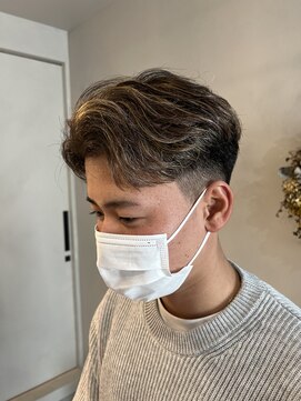 トイロ(toiro) ☆外国人風ハイライトショート