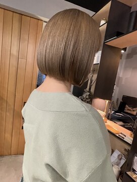 シュウ(SHU) ☆ハイトーン・ベージュ系☆