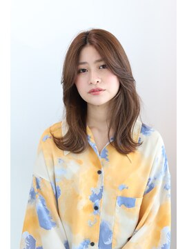 エクリフルール(equri fleur) 【目黒】　くびれミディアムレイヤー