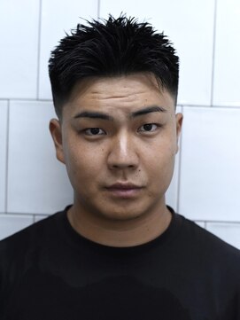 メリケンバーバーショップ コウベ(MERICAN BARBERSHOP KOBE) ハイライトベリーショート